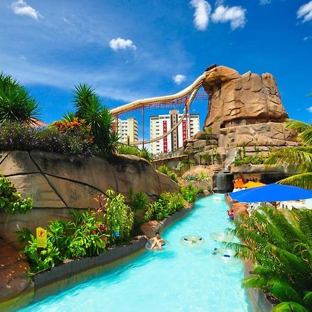 Diroma Resort Com Um Dia No Acqua Park Калдас-Новас Екстер'єр фото