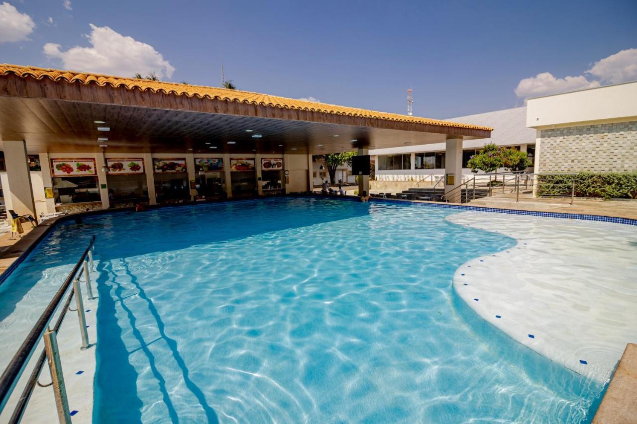Diroma Resort Com Um Dia No Acqua Park Калдас-Новас Екстер'єр фото