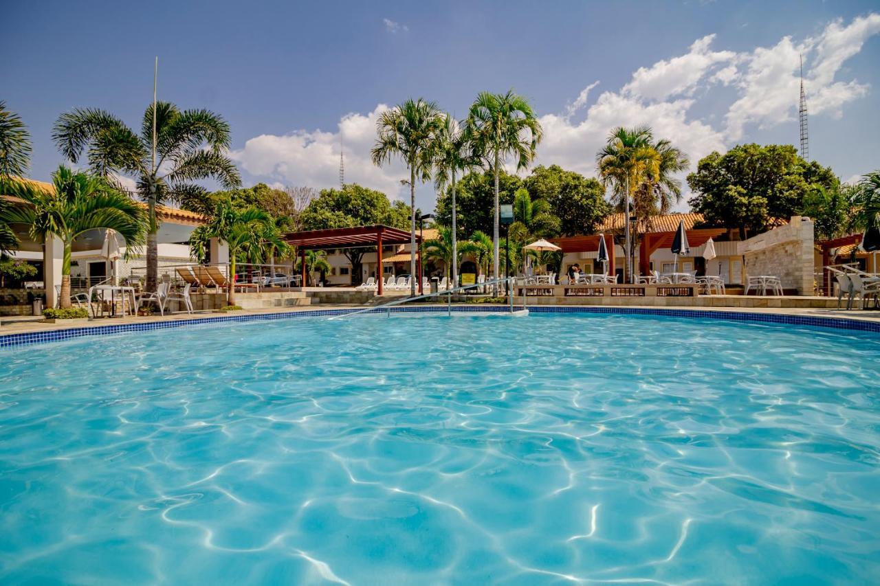 Diroma Resort Com Um Dia No Acqua Park Калдас-Новас Екстер'єр фото