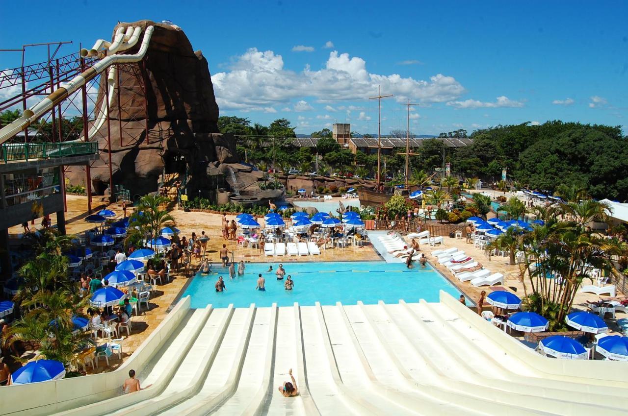 Diroma Resort Com Um Dia No Acqua Park Калдас-Новас Екстер'єр фото