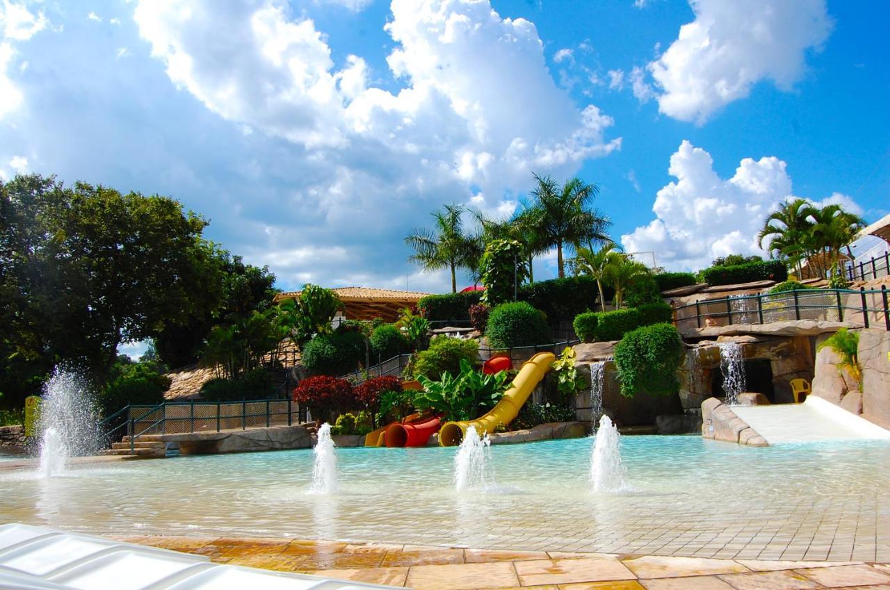 Diroma Resort Com Um Dia No Acqua Park Калдас-Новас Екстер'єр фото