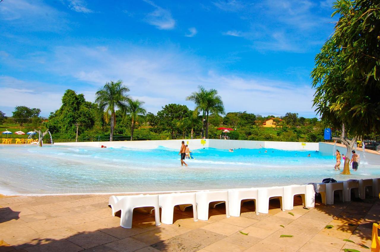 Diroma Resort Com Um Dia No Acqua Park Калдас-Новас Екстер'єр фото